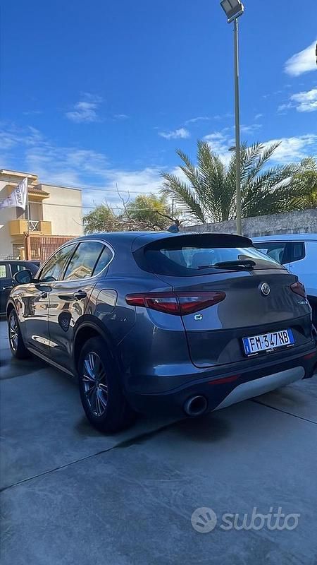 Usata Alfa Romeo Stelvio 210 CV (154 kW) 2018 Grigio SUV