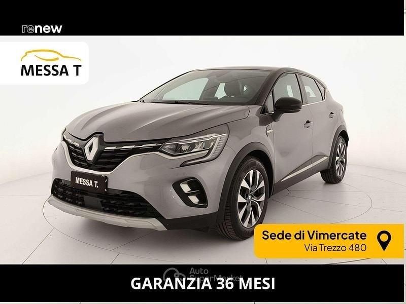 Grigio Usata 2021 Renault Captur Intens SUV | 18.950 € (Cara) - Immagine 1/3