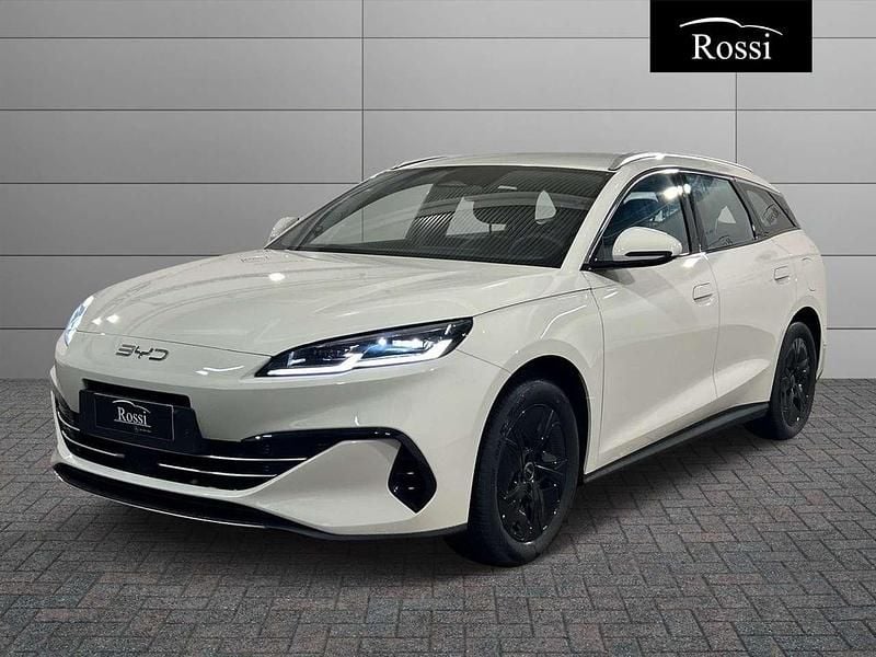 Nuova BYD Seal Boost 98 CV (72 kW) 2026 Sandstone