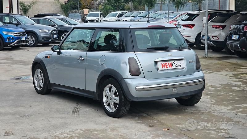 Usata Mini One D 75 CV (55 kW) 2004 Grigio Utilitaria