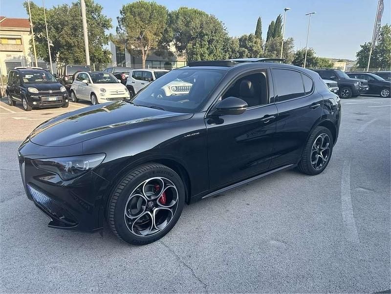 Usata Alfa Romeo Stelvio Veloce 209 CV (153 kW) 2024 SUV