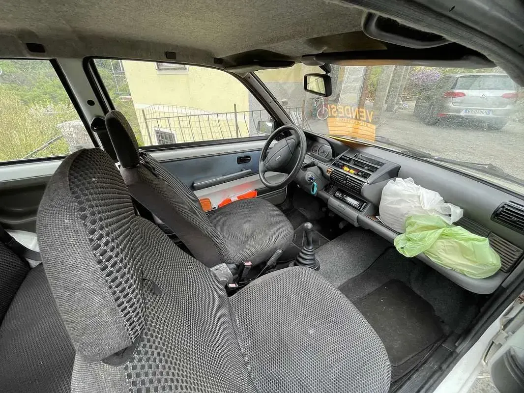 Usata Fiat Cinquecento Young 39 CV (28 kW) 1998 Utilitaria