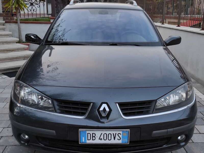 Usato 2006 Renault Laguna II 1.9 Diesel 131 CV (1.350 €)