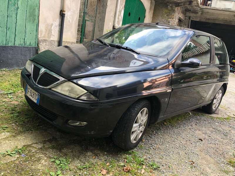 Nero Usata 2003 Lancia Ypsilon Due volumi | 800 € (Super prezzo) - Immagine 1/4