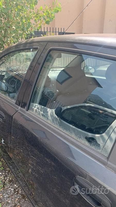 Usata Chevrolet Aveo 2008 Nero Utilitaria