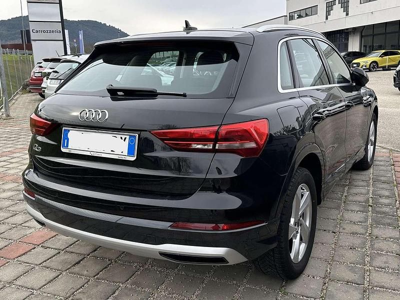 Usata Audi Q3 Advanced 150 CV (110 kW) 2022 Nero SUV