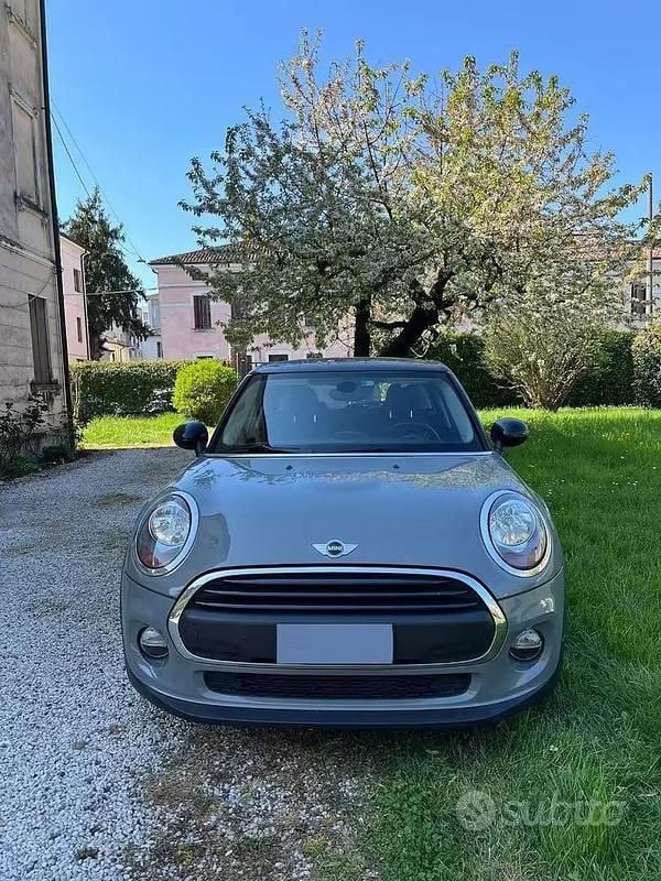 Occasion Mini ONE 75 ch (55 kW) 2016 Gris Citadine