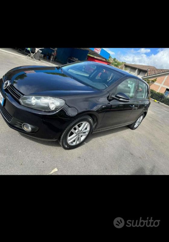 Usata VW Golf VI Highline 110 CV (80 kW) 2009 Utilitaria