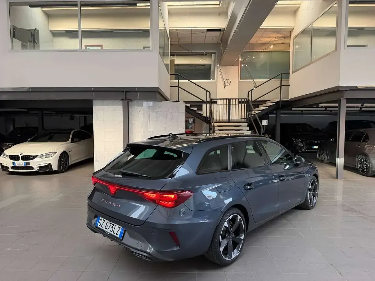 Usata Cupra Leon 150 CV (110 kW) 2025 Other Station wagon