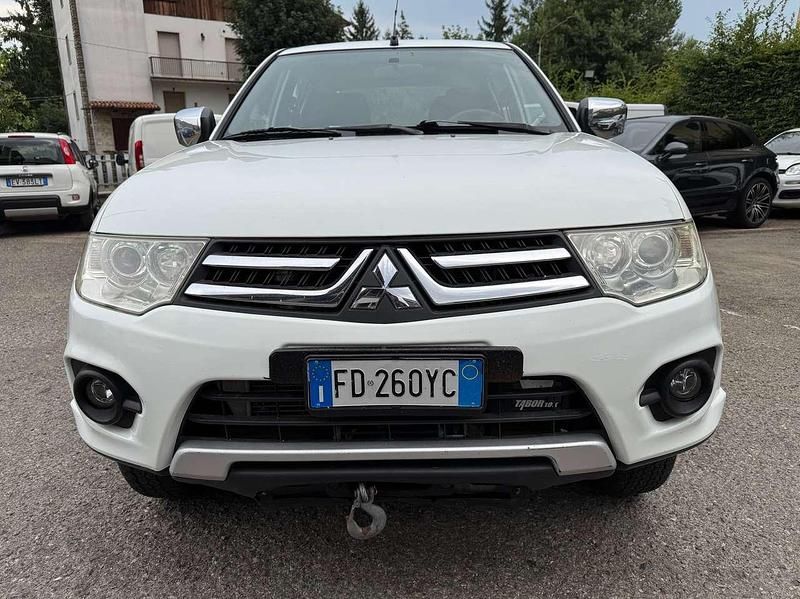 Usata Mitsubishi L200 Invite 136 CV (100 kW) 2016 Bianco Pick-up