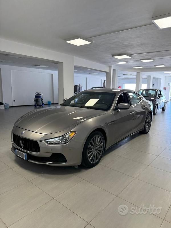 Usata Maserati Ghibli 275 CV (202 kW) 2016 Grigio Coupé