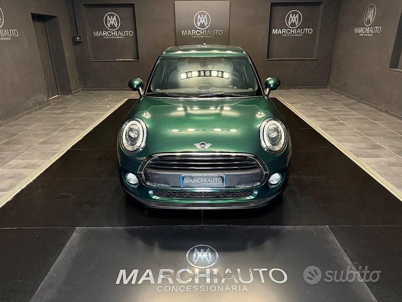 Usata Mini Cooper D Business 116 CV (85 kW) 2017 Verde Utilitaria