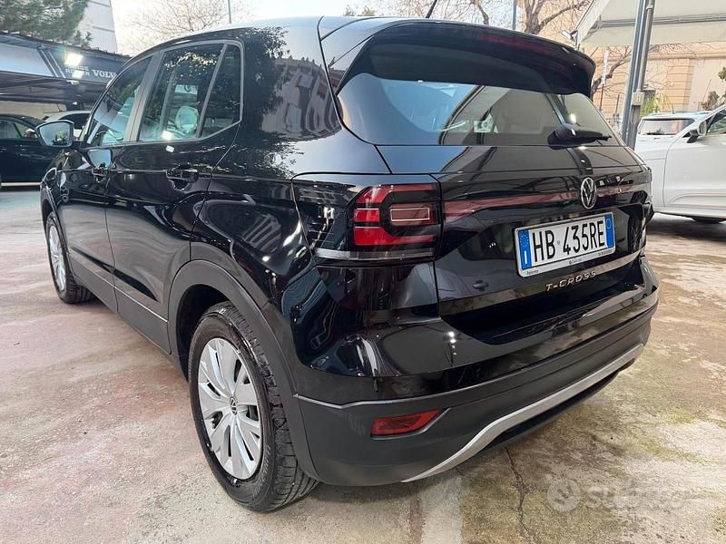 Usata VW T-Cross Advance 110 CV (80 kW) 2023 Nero SUV
