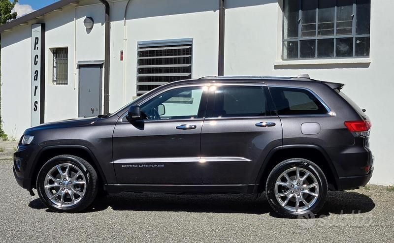 Usata Jeep Grand Cherokee Limited 250 CV (183 kW) 2015 Grigio SUV