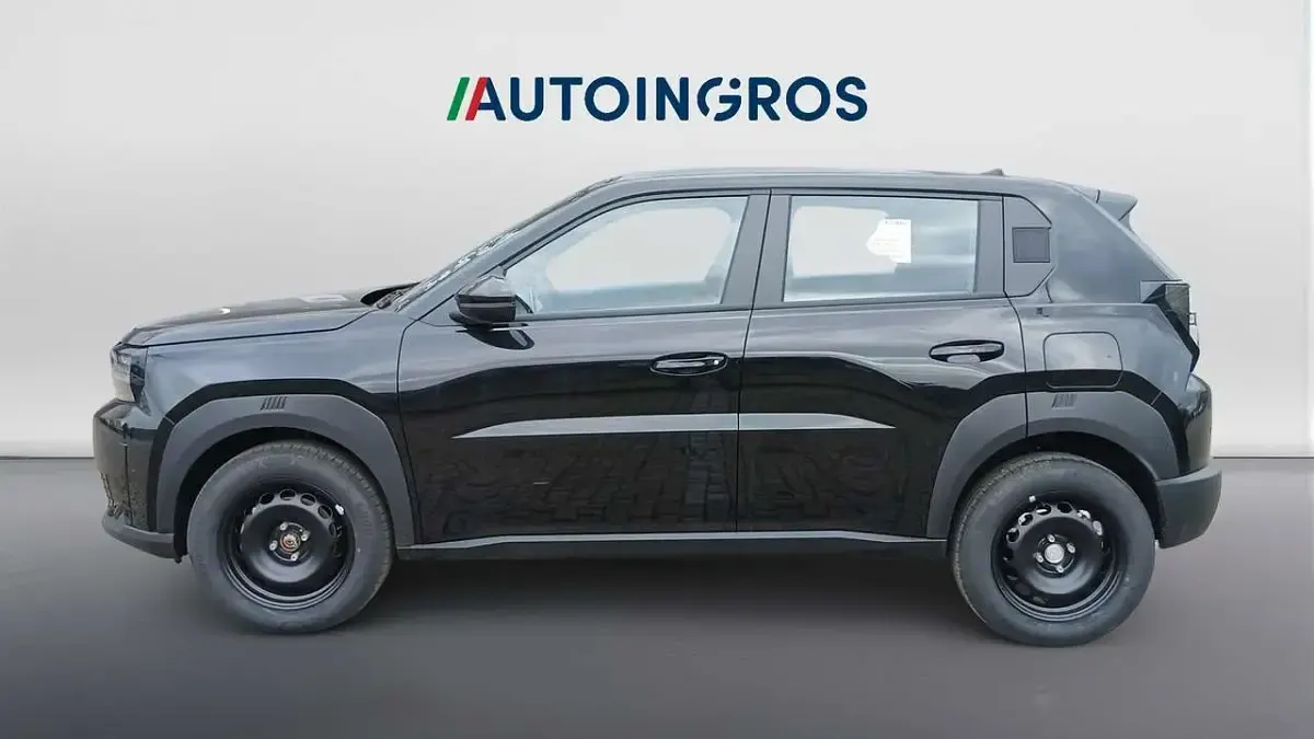 Nuova Fiat Grande Panda Icon 101 CV (74 kW) 2026 Nero Utilitaria