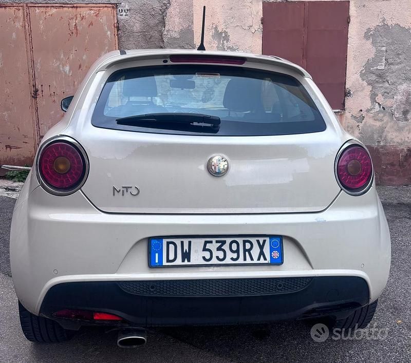 Usata Alfa Romeo MiTo Distinctive 95 CV (69 kW) 2008 Bianco Utilitaria