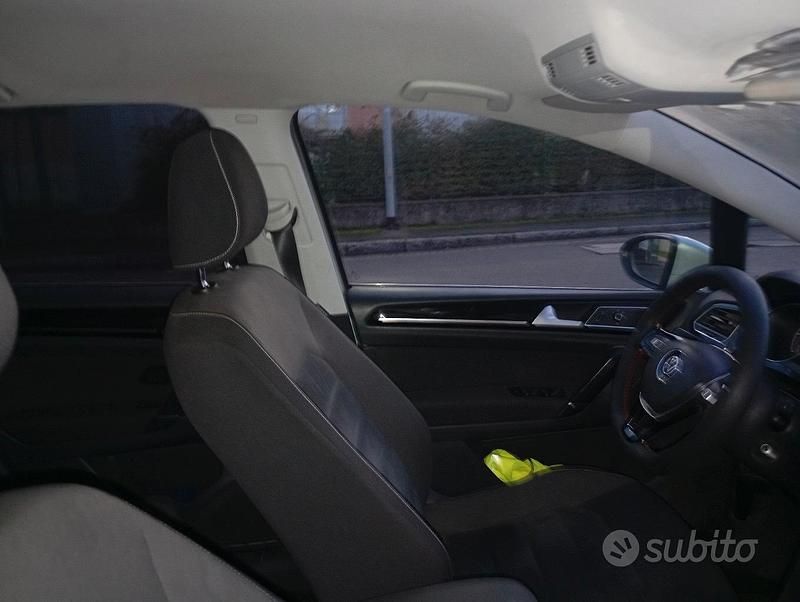 Usata VW Golf VII 110 CV (80 kW) 2014 Grigio Berlina