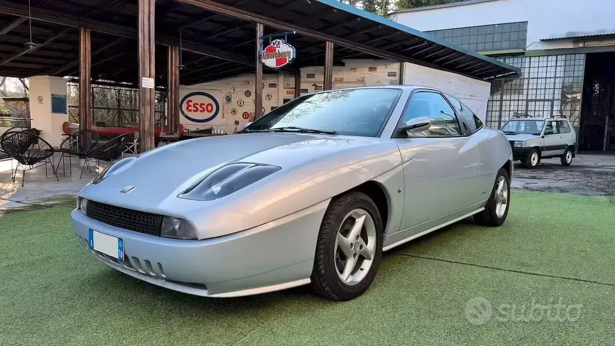 Usata Fiat Coupé 154 CV (113 kW) 1999 Blu Coupé