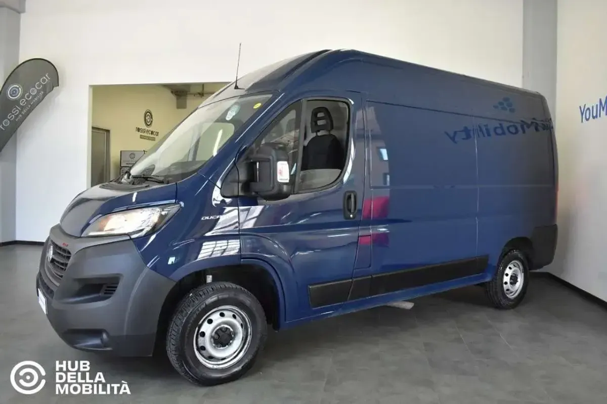 Usata Fiat Ducato 33 177 CV (130 kW) 2021 Blu Furgone