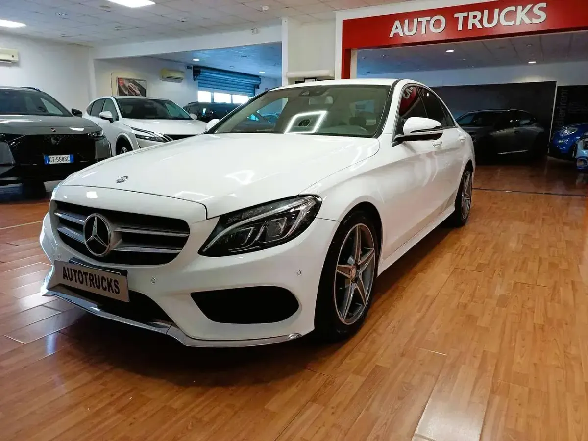 Usata Mercedes C220 Style 170 CV (125 kW) 2019 Bianco Berlina