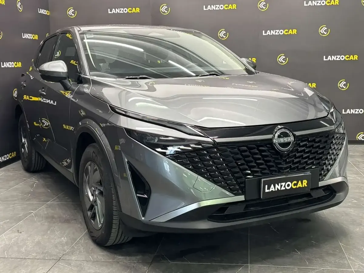 Usata Nissan Qashqai Acenta 140 CV (102 kW) 2025 Grigio SUV