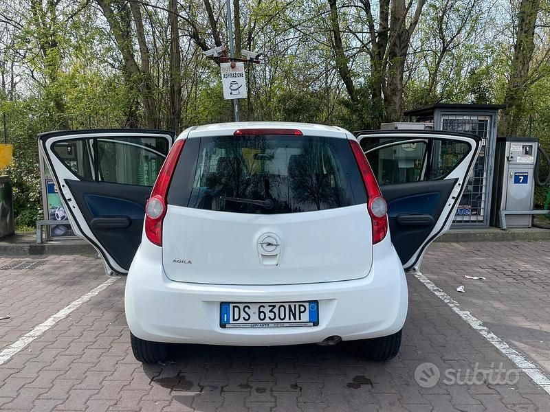 Usata Opel Agila 65 CV (47 kW) 2008 Utilitaria