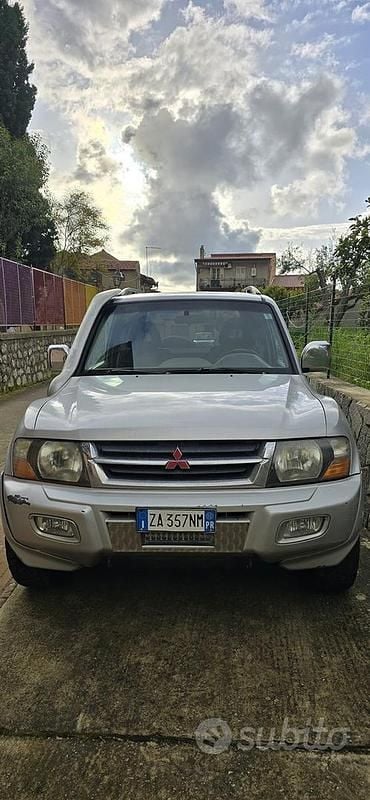 Usata Mitsubishi Pajero 160 CV (117 kW) 2002 SUV