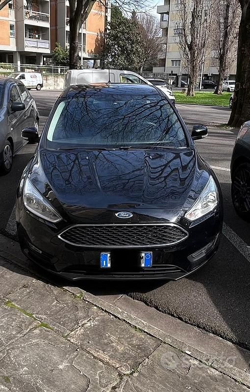 Usata Ford Focus 95 CV (69 kW) 2017 Nero Berlina