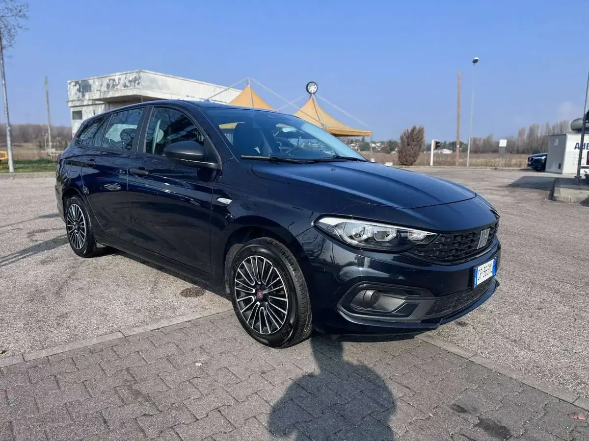 Usata Fiat Tipo S 101 CV (74 kW) 2023 Grigio vulcano met Station wagon