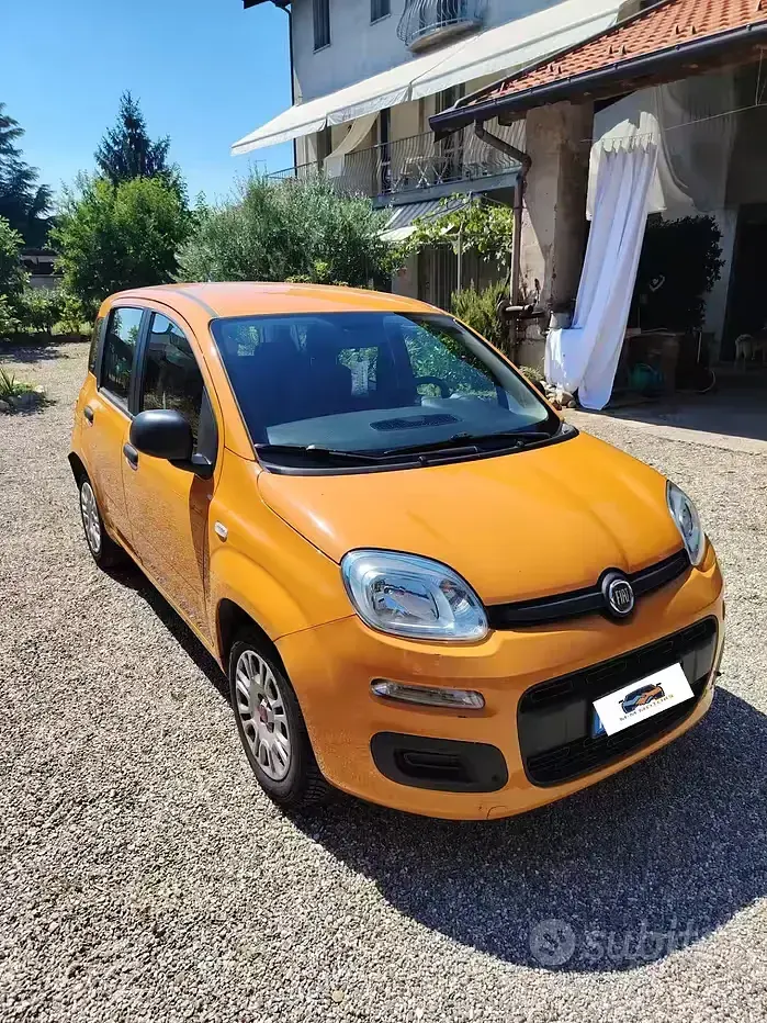 Usata Fiat Panda Easy 69 CV (50 kW) 2019 Arancione Utilitaria