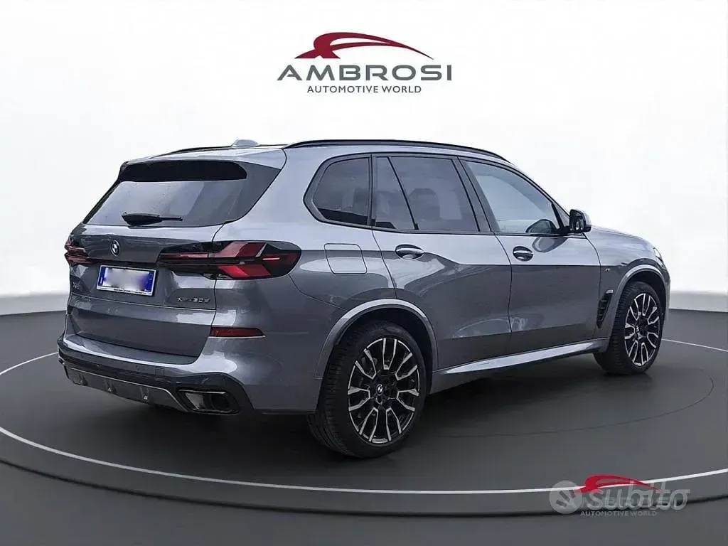 Usata BMW X5 M Sport 286 CV (210 kW) 2025 Grigio SUV