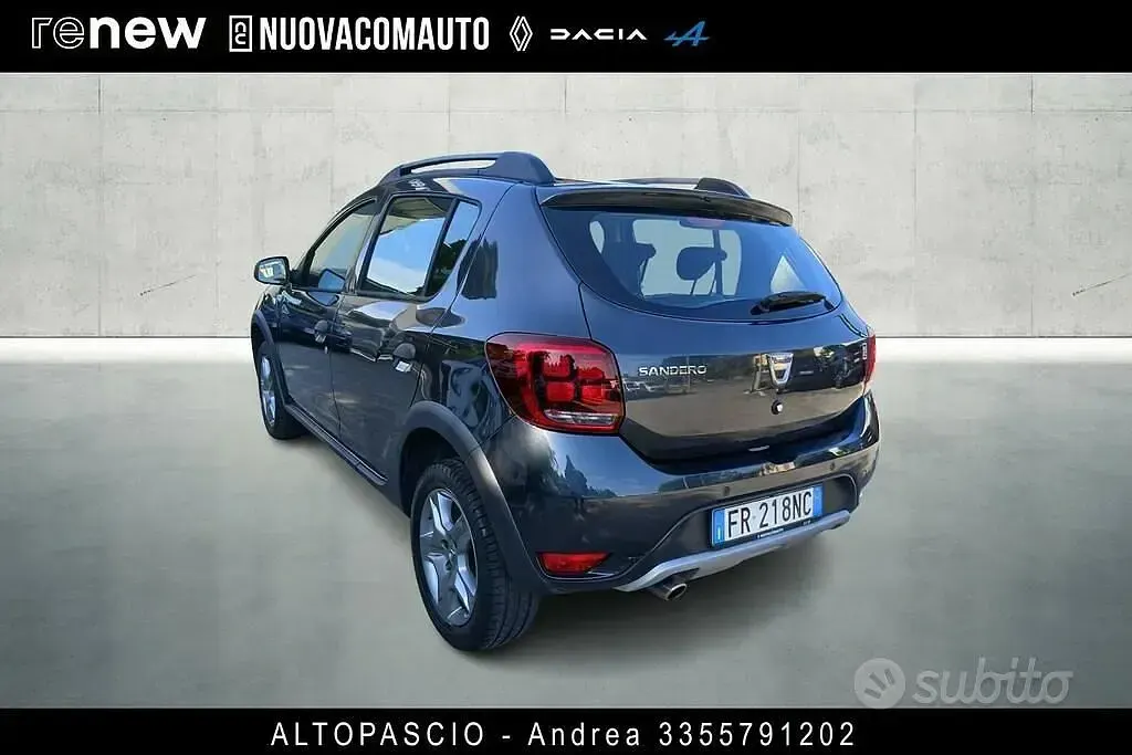 Usata Dacia Sandero Stepway 90 CV (66 kW) 2018 Grigio Berlina