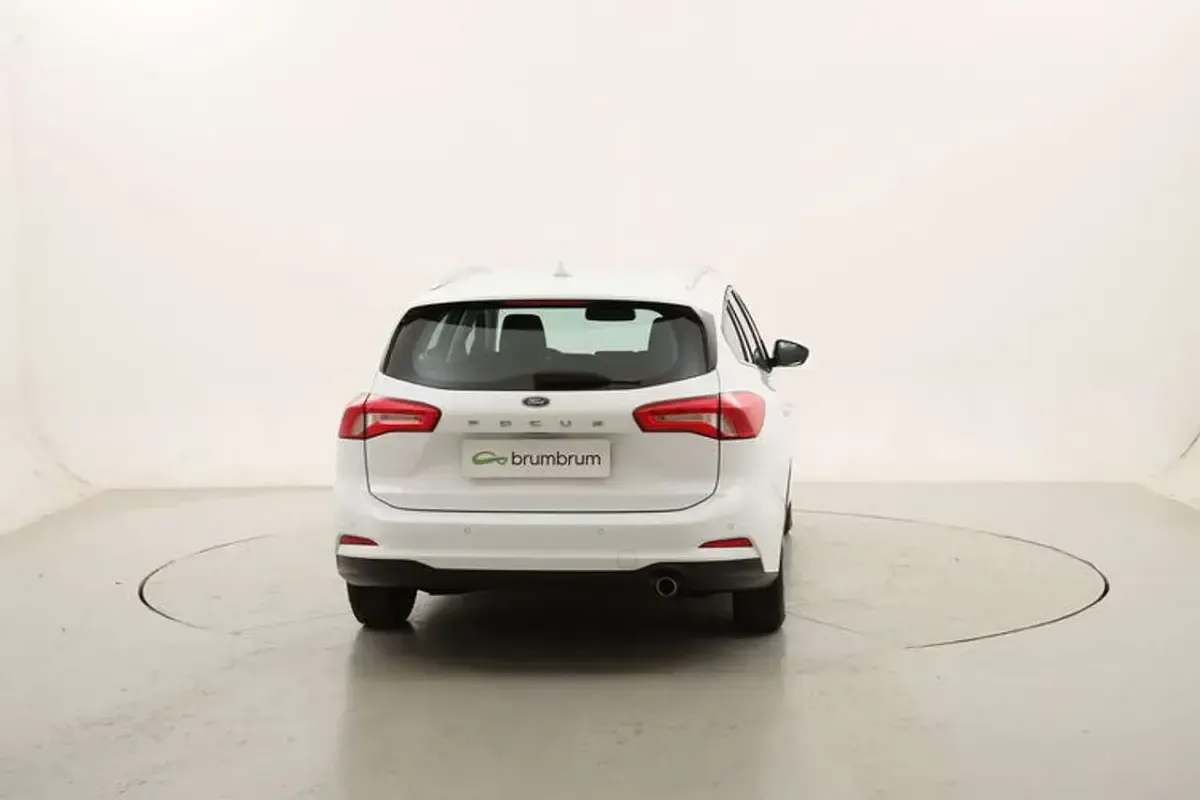 Usata Ford Focus Business Edition 120 CV (88 kW) 2019 Bianco Station wagon