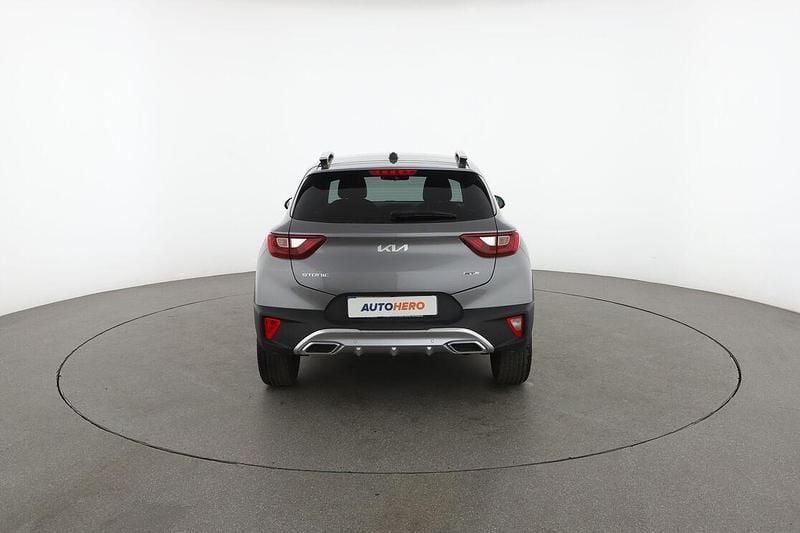 Usata Kia Stonic GT-Line 120 CV (88 kW) 2023 Grigio SUV