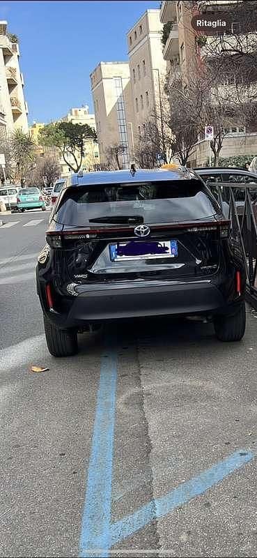 Usata Toyota Yaris Cross Trend 92 CV (67 kW) 2023 SUV
