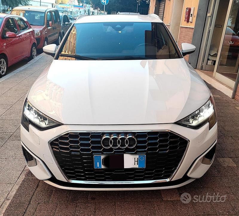 Usata Audi A3 Advanced 150 CV (110 kW) 2022 Grigio Berlina
