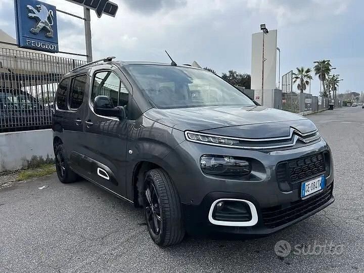 Usata Citroën Berlingo Shine 101 CV (74 kW) 2021 Grigio Monovolume