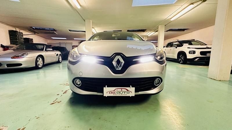 Usata Renault Clio IV 90 CV (66 kW) 2014 Argento Berlina