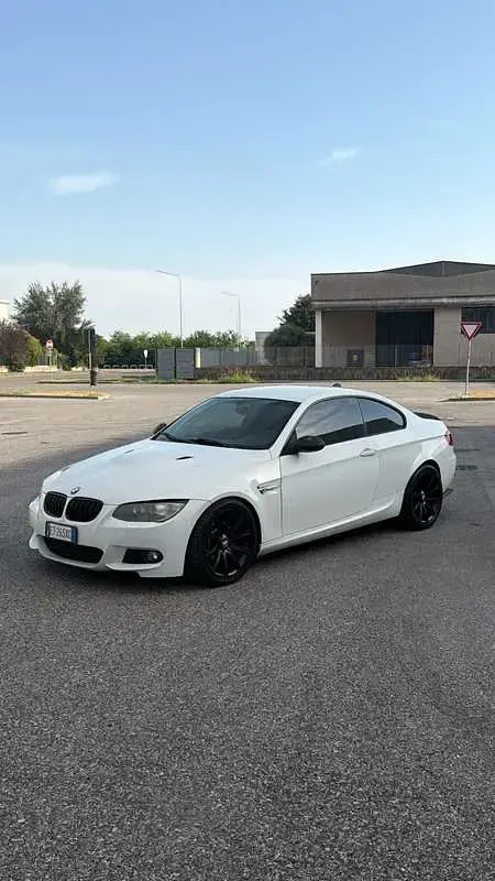 Usata BMW 320 Performance 184 CV (135 kW) 2011 Coupé