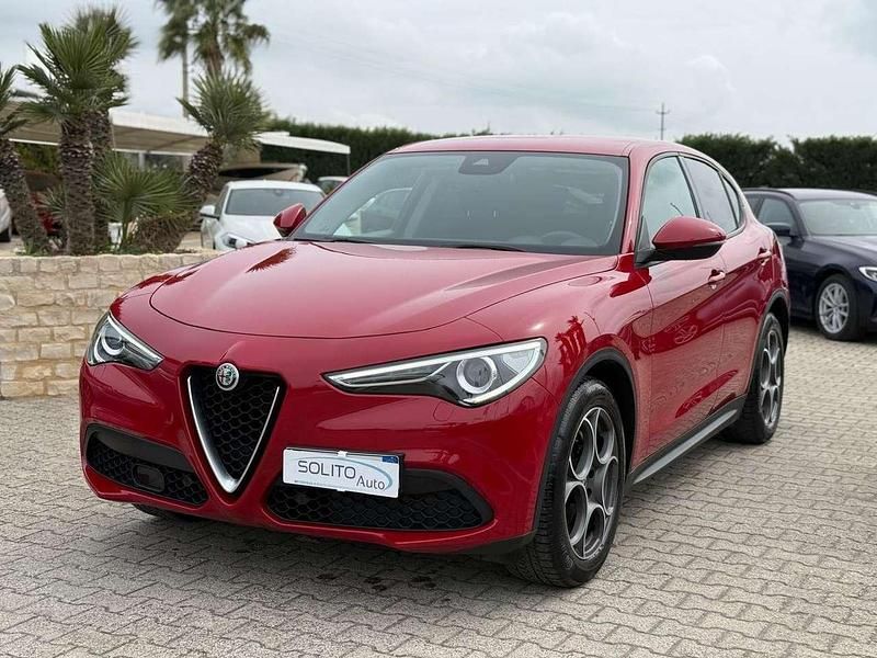 Rosso alfa Usata 2020 Alfa Romeo Stelvio Tech Edition SUV | 21.900 € (Buon prezzo) - Immagine 1/4