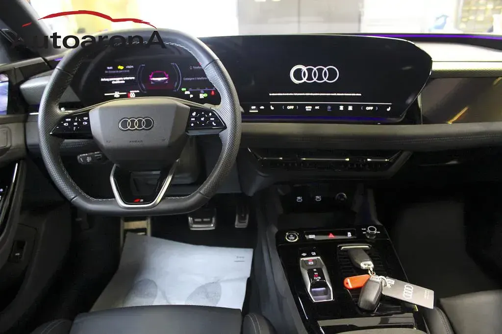 Usata Audi e-tron Sportback S-Line 269 kW (367 CV) 2025 7w blu royal navy SUV