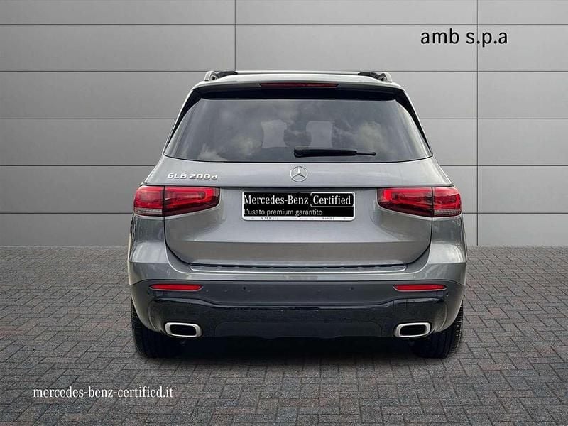 Usata Mercedes GLB200 150 CV (110 kW) 2021 Grigio SUV
