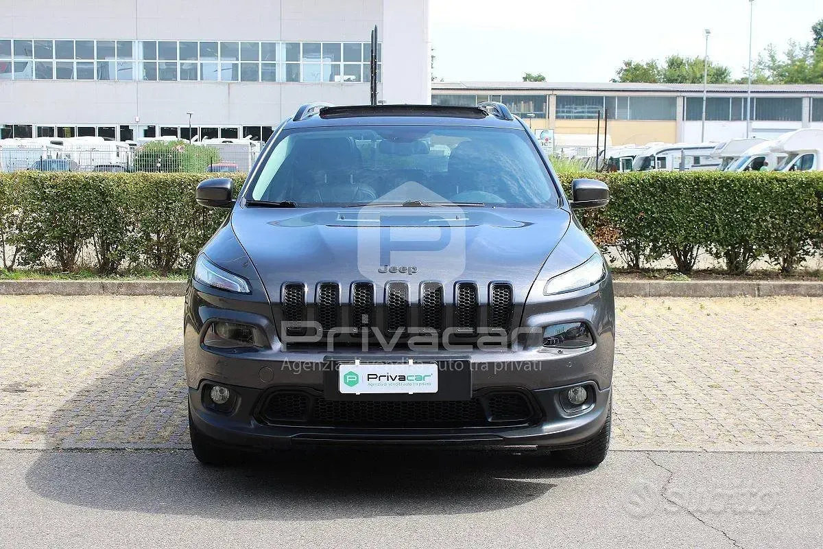Usata Jeep Cherokee Night Eagle 200 CV (147 kW) 2017 Grigio SUV
