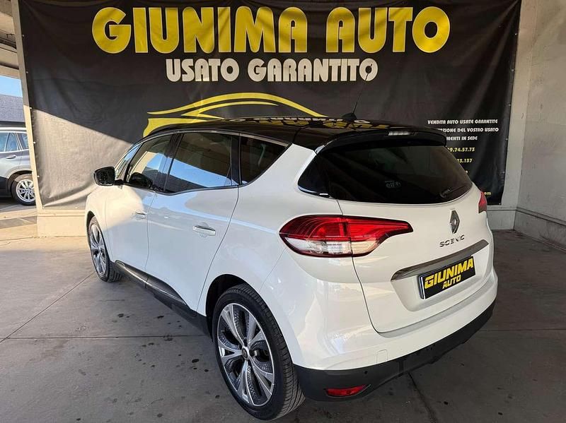 Usata Renault Scénic IV Initiale Paris 120 CV (88 kW) 2019 Bianco Monovolume