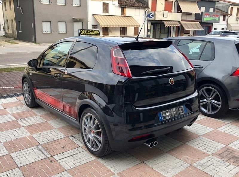 Usata Abarth Grande Punto 155 CV (114 kW) 2008 Utilitaria