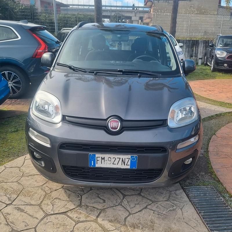 Usata Fiat Panda Lounge 95 CV (69 kW) 2018 Grigio Utilitaria