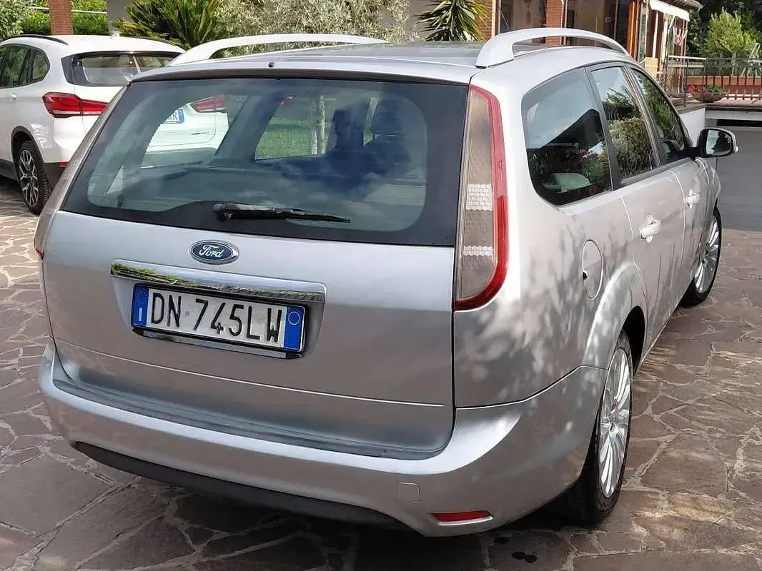 Usata Ford Focus Style 109 CV (80 kW) 2008 Station wagon