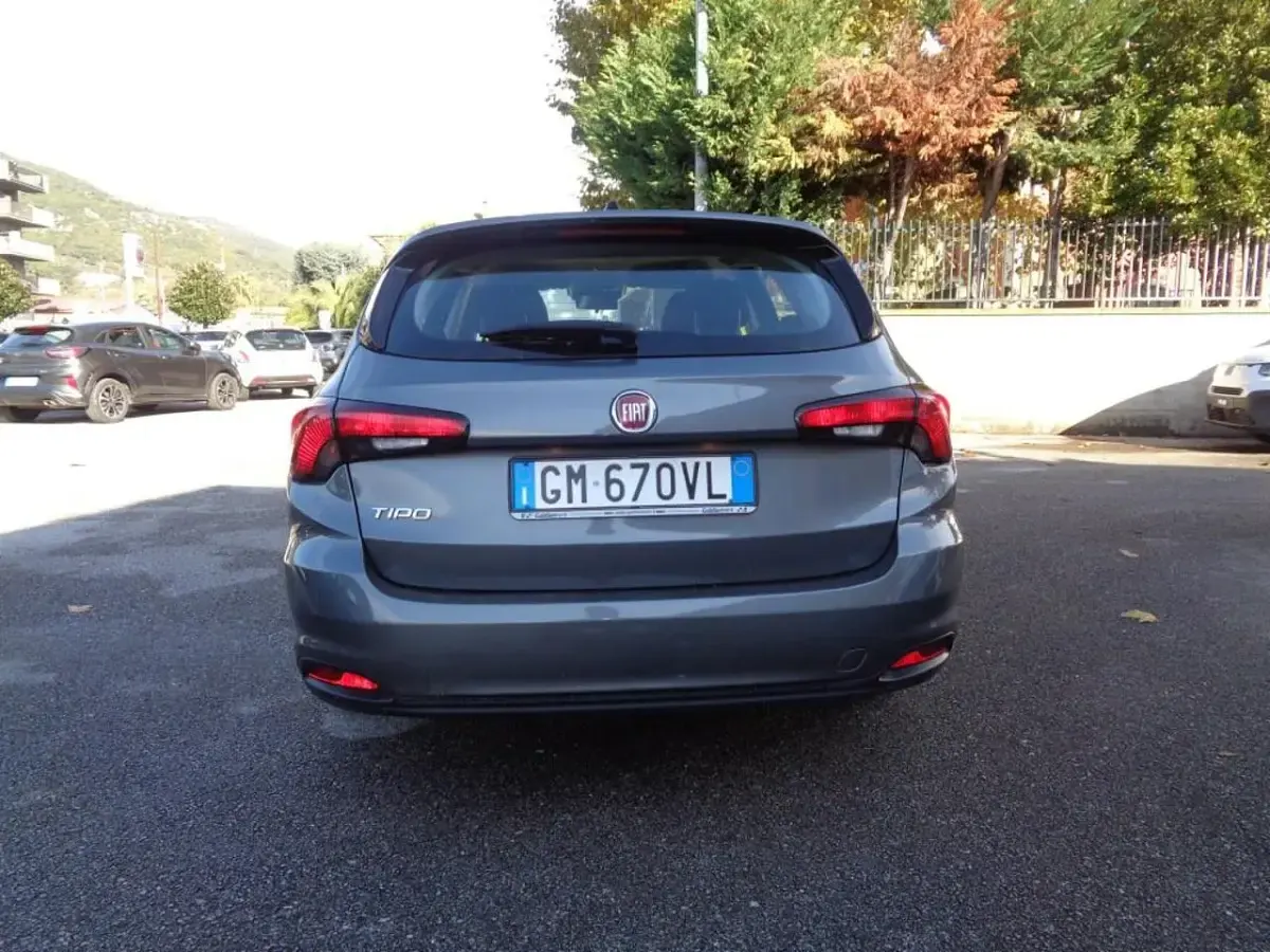 Usata Fiat Tipo 100 CV (73 kW) 2023 Grigio Station wagon