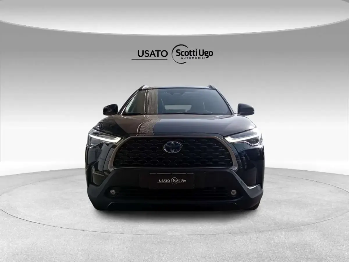 Usata Toyota Corolla Lounge 152 CV (111 kW) 2023 Nero SUV