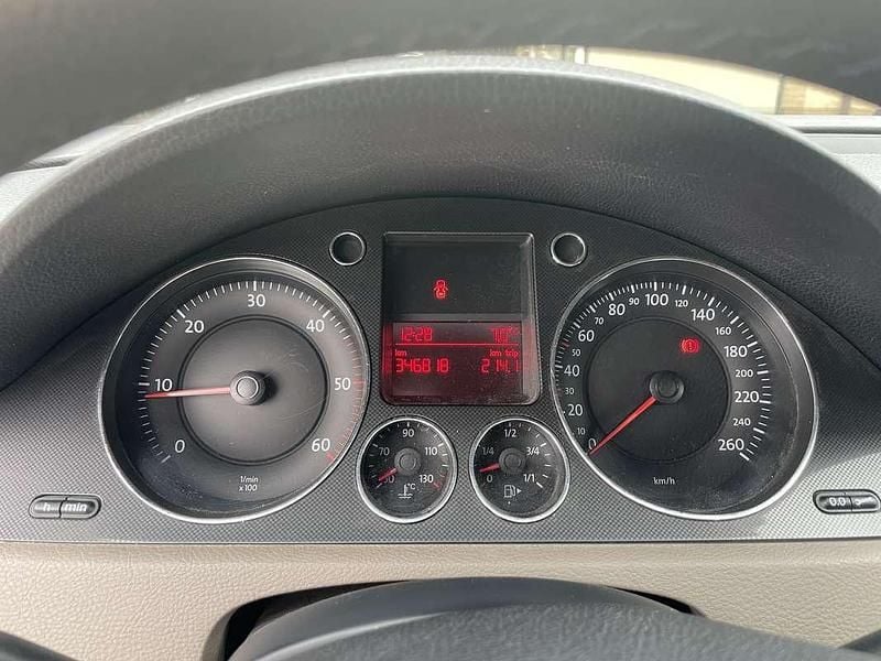 Usata VW Passat 105 CV (77 kW) 2005 Berlina